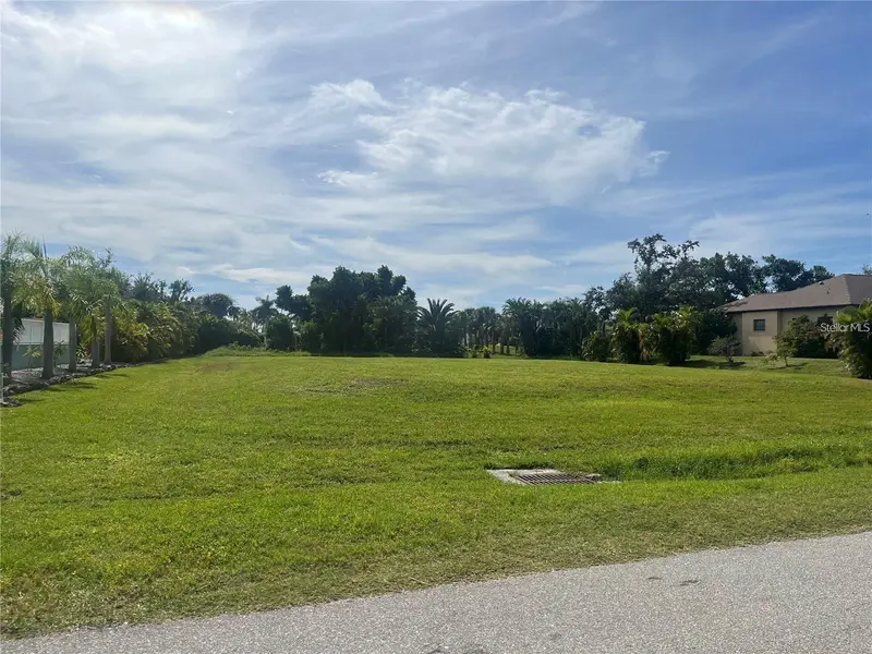315 Capstan Dr, FL