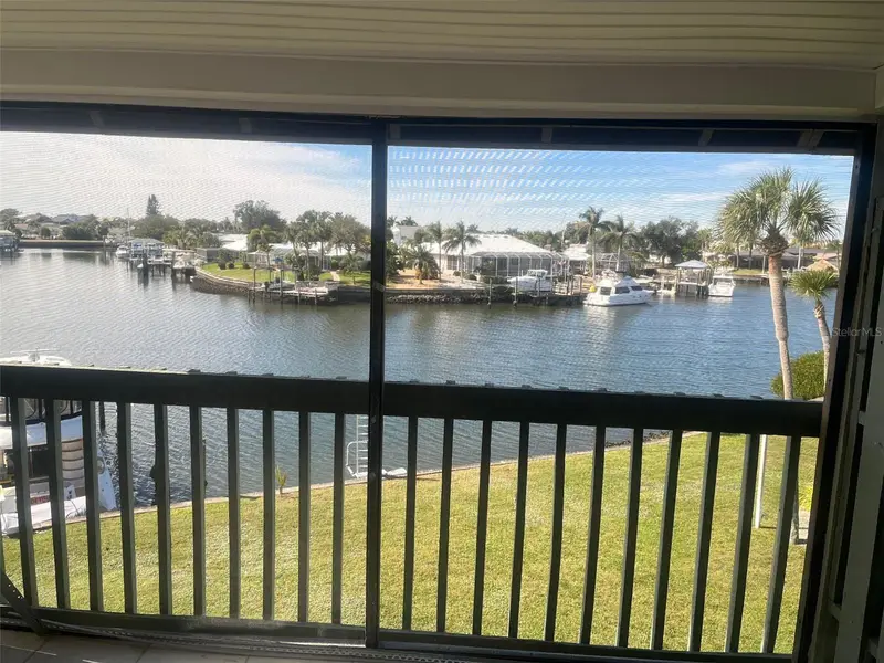1028 Apollo Beach Blvd #311, FL