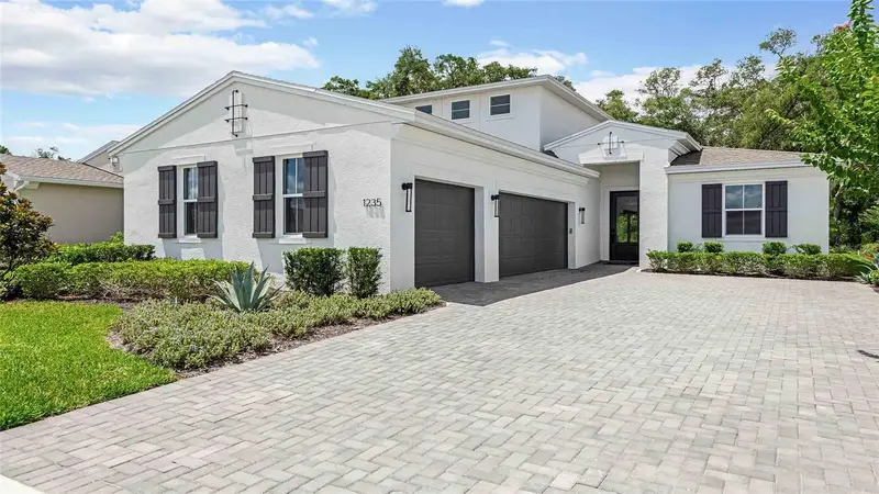 1235 Cresswind Blvd, FL