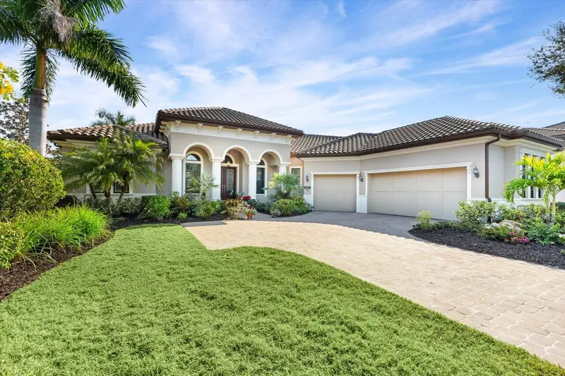 3531 Founders Club Dr, FL