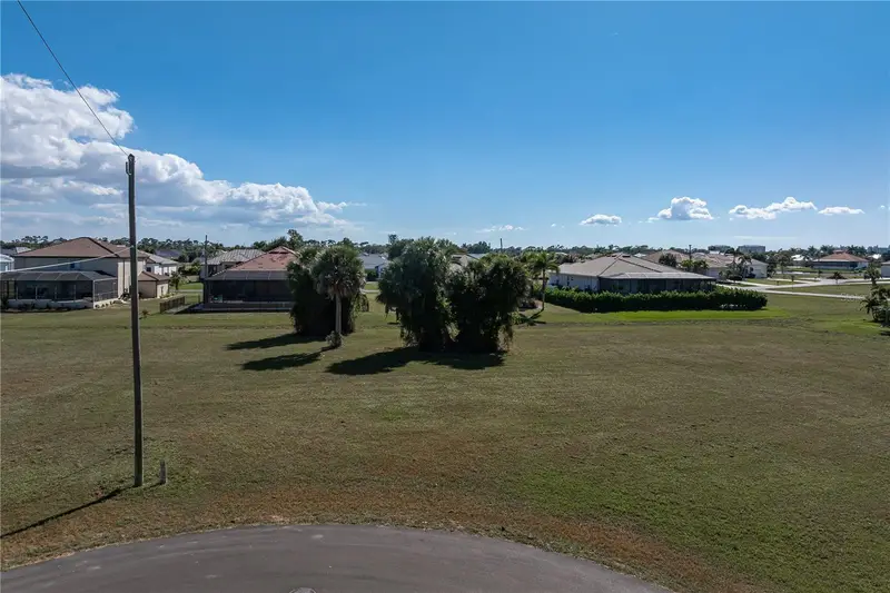 17277 Spearmint Ln, FL