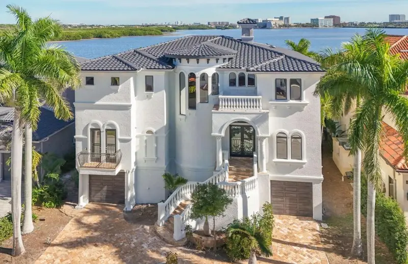 4107 Causeway Vista Dr, FL