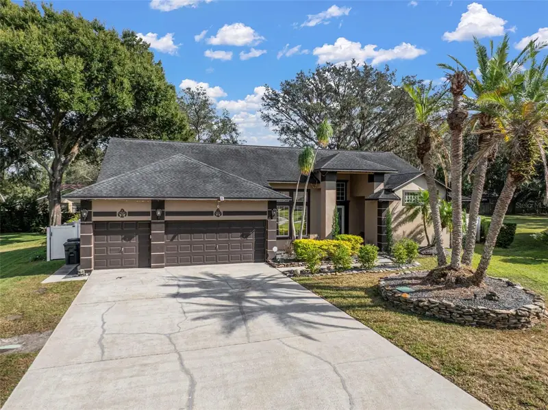424 Summit Chase Dr, FL