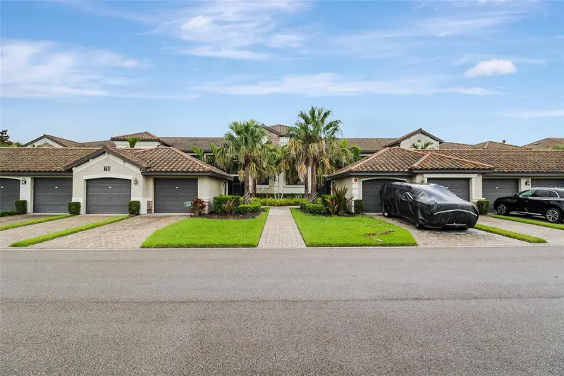 5517 Palmer Cir #105, FL