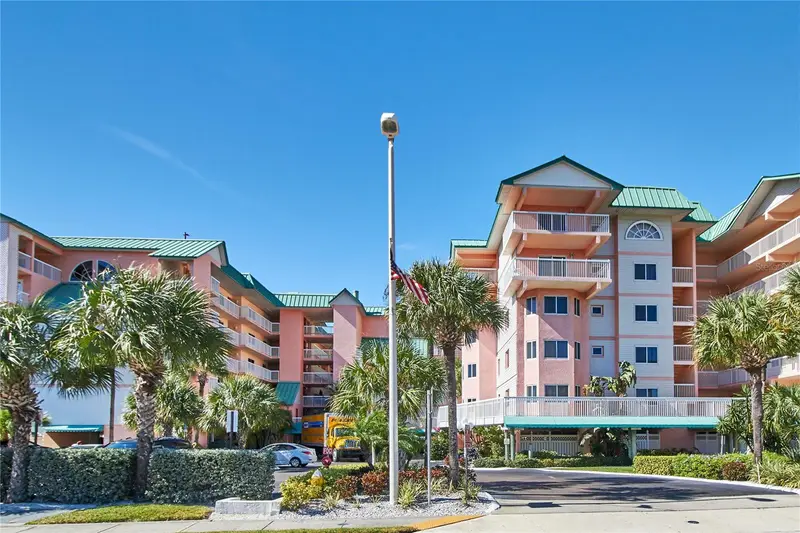 18400 Gulf Blvd #1206, FL