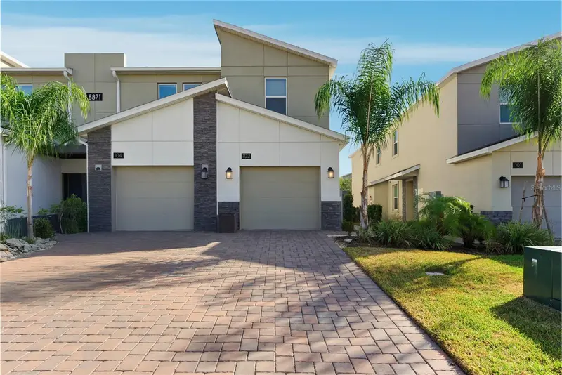 8871 Cabot Cliffs Dr #102, FL