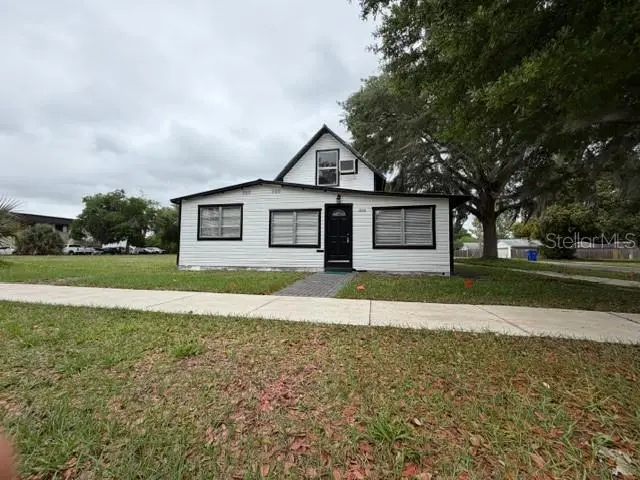 1200 Connecticut Ave, FL