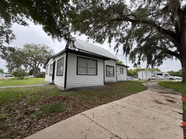 1200 Connecticut Ave, FL