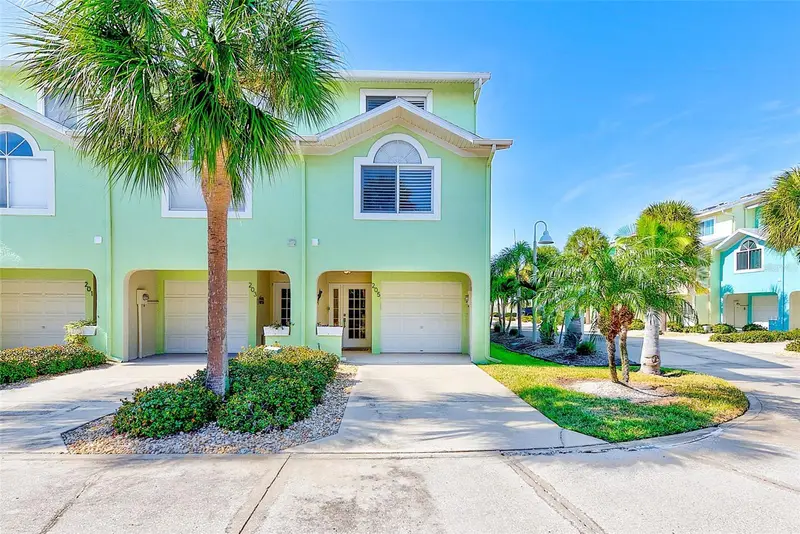 205 Marcdale Blvd, FL