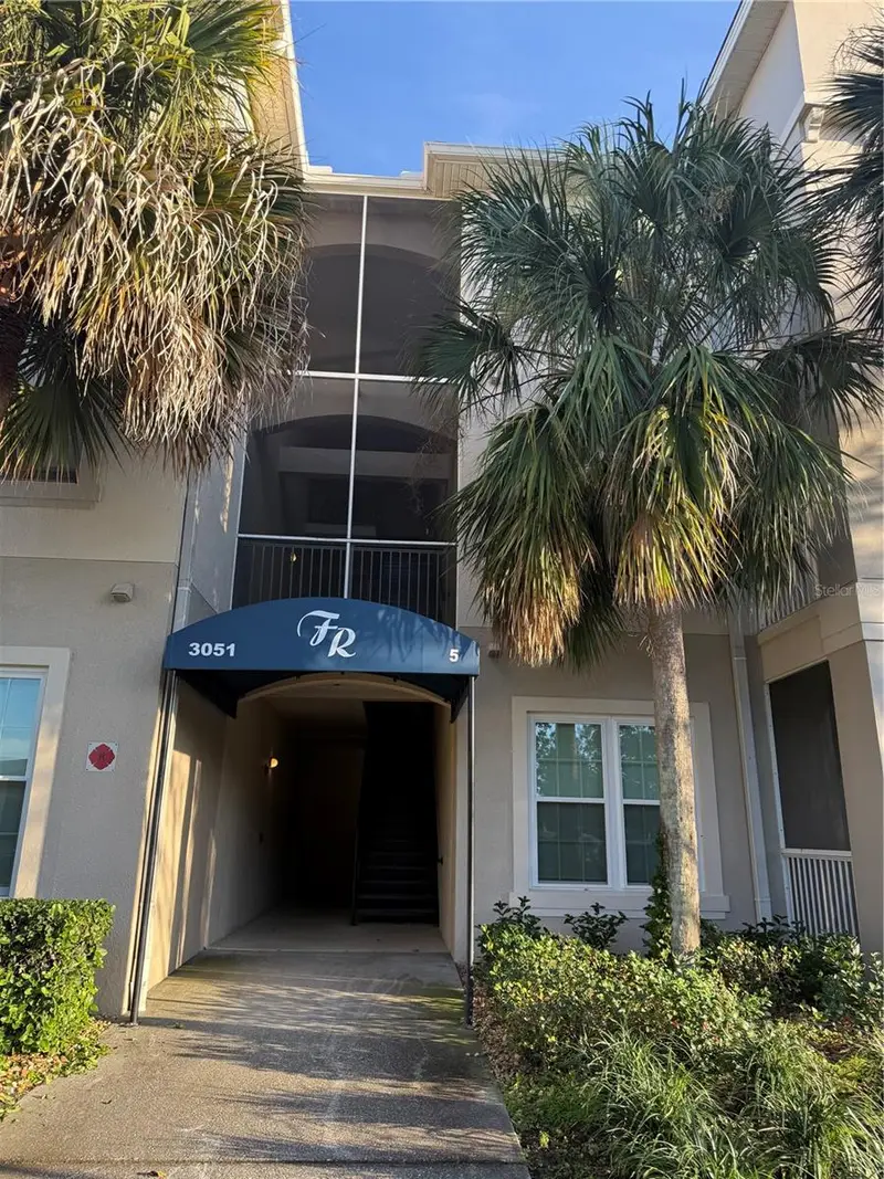 3051 Greystone Loop #304, FL