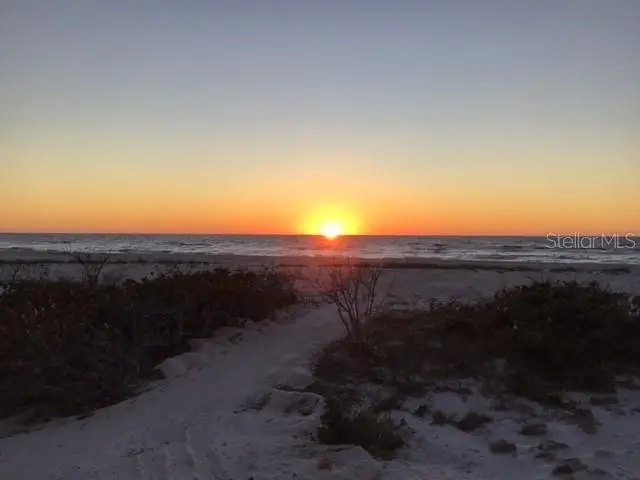 420 Gulf Blvd #6, FL