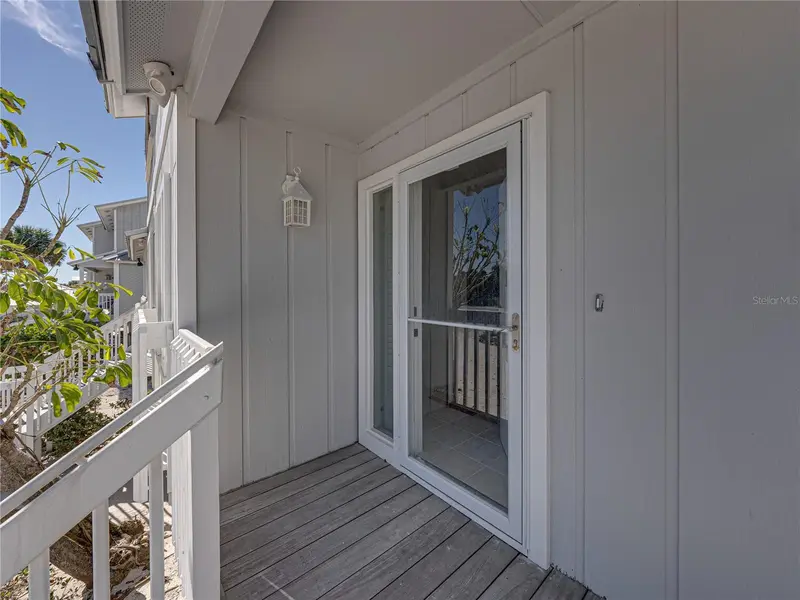 420 Gulf Blvd #6, FL