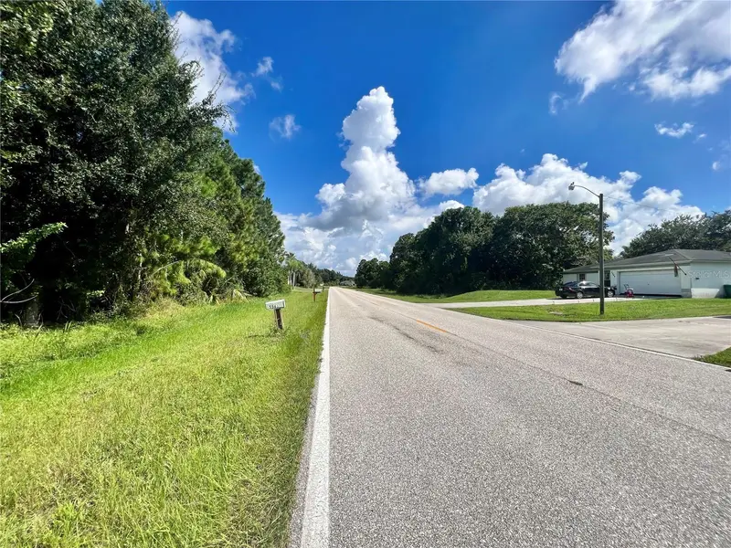 5552 Gillot Blvd, FL