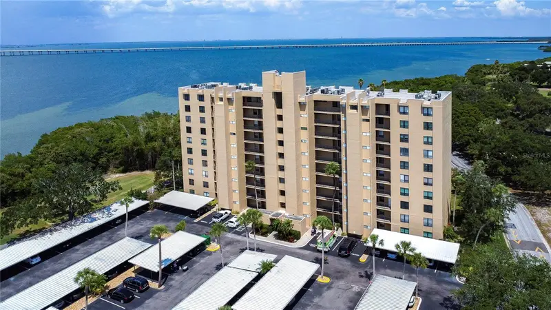 2616 Cove Cay Dr #506, FL
