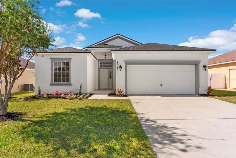 4747 Mandolin Loop, FL