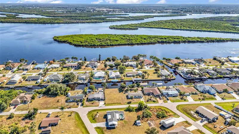 3334 Dover Dr, FL