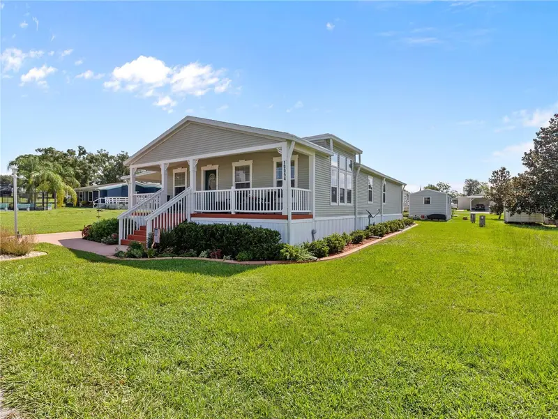 10054 Collingwood Ave, FL
