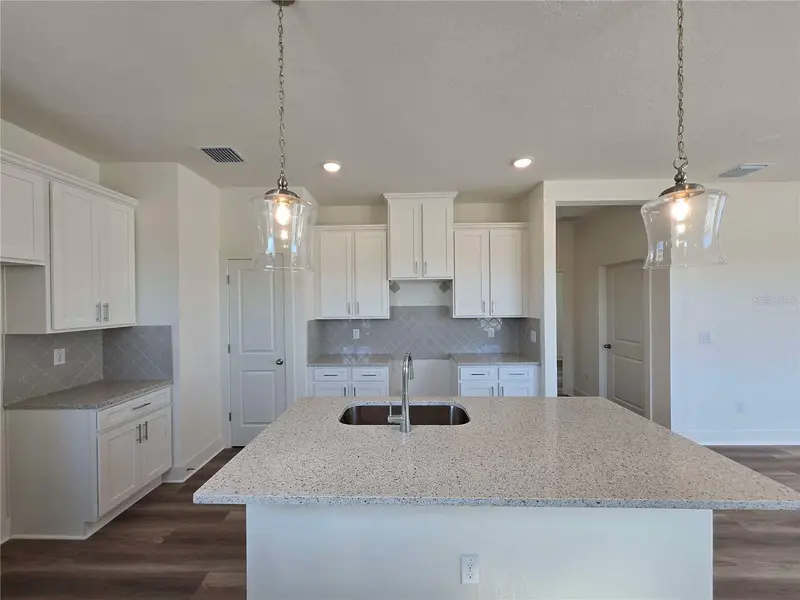 3841 Daybreak Run Loop, FL