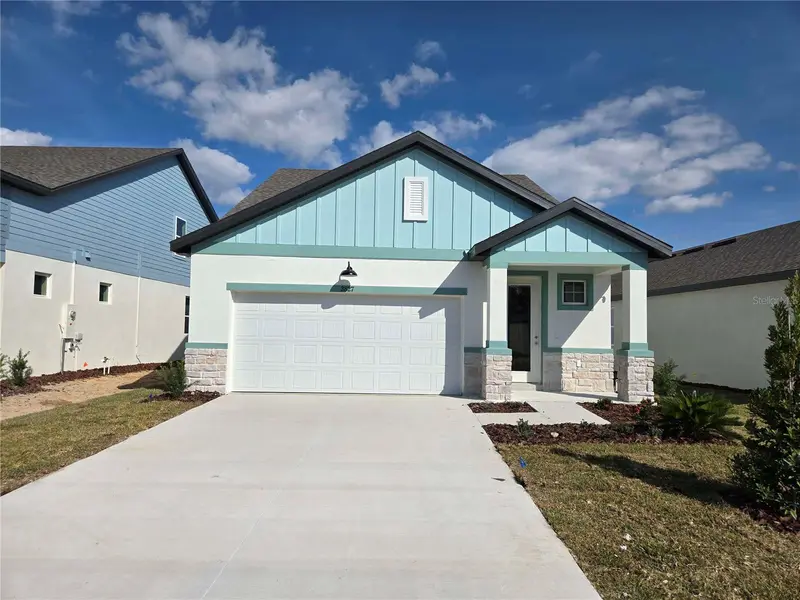 3827 Daybreak Run Loop, FL