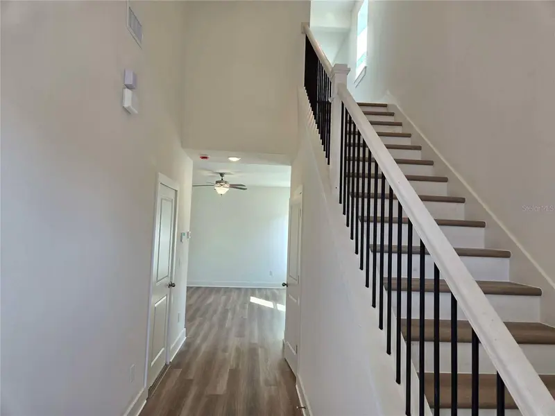 3827 Daybreak Run Loop, FL