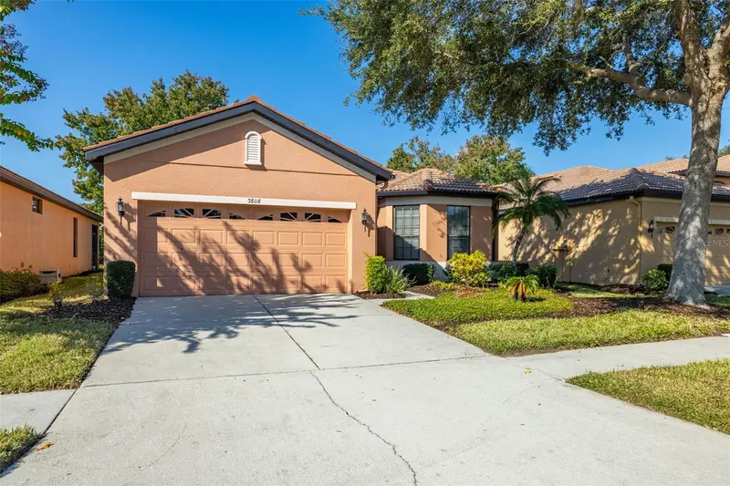 5808 Hidden Falls Lane, FL