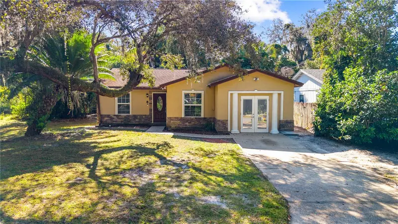 8 Wood St, FL