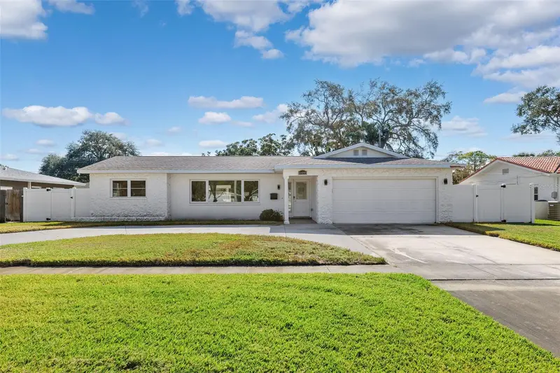6488 30th Ave N, FL