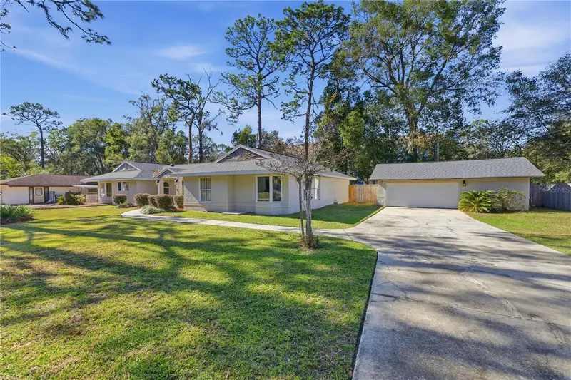1408 Ne 42nd Ave, FL