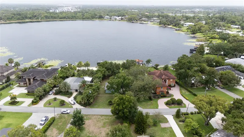 360 Lake Seminary Cir, FL