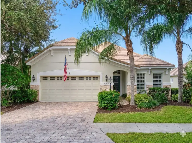12129 Thornhill Ct, FL