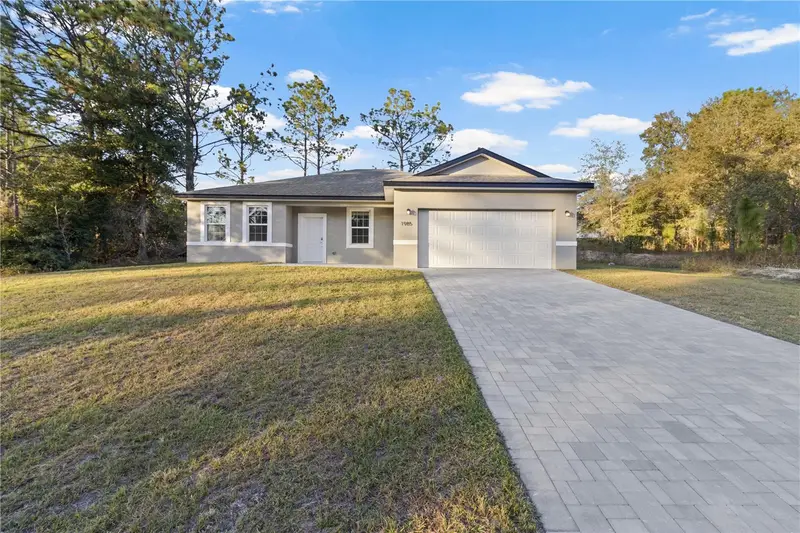 1985 W Corrine St, FL
