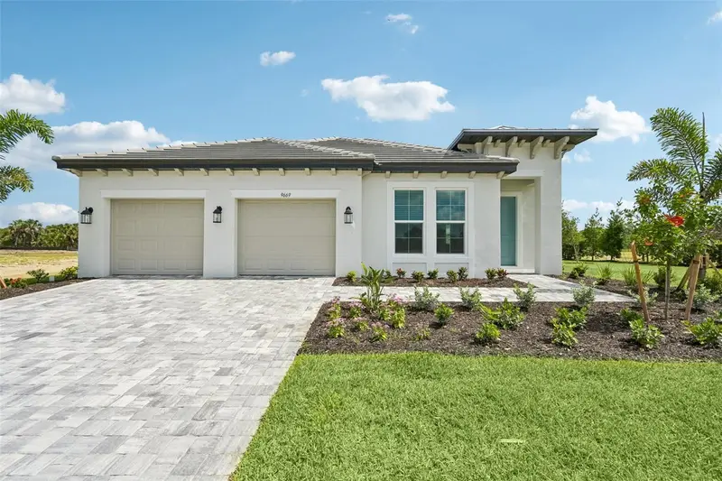 9669 Crystal Isles Cir, FL