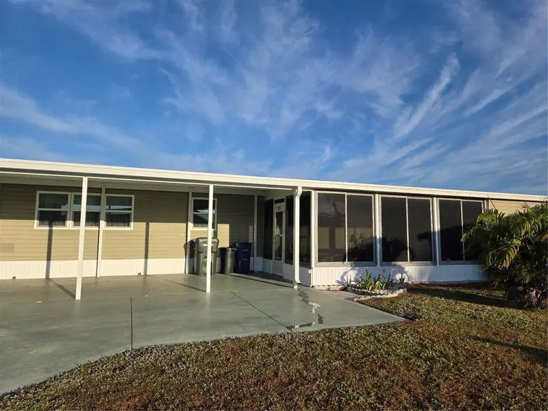 476 Boxwood Dr, FL