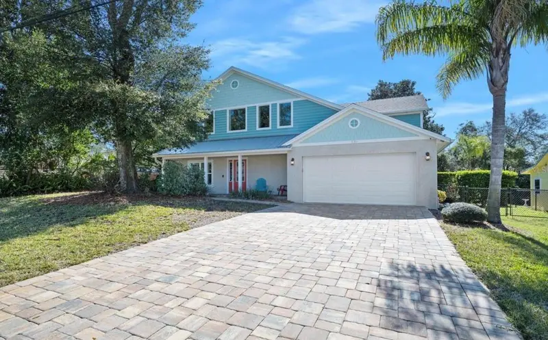 130 Hernandez Ave, FL