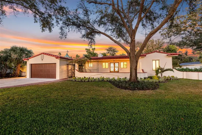 1222 Brightwaters Blvd Ne, FL