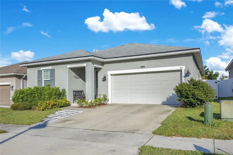 354 Casa Verano Ln, FL
