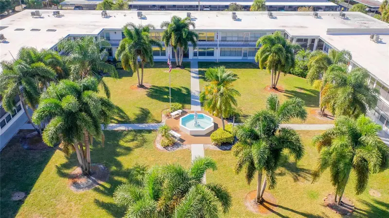 3100 Hartford St N #227, FL