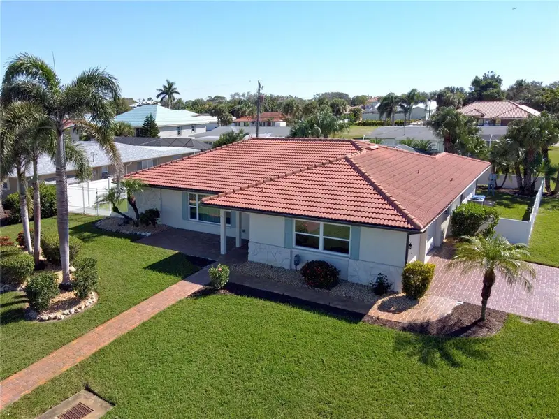 431 Villas Dr, FL