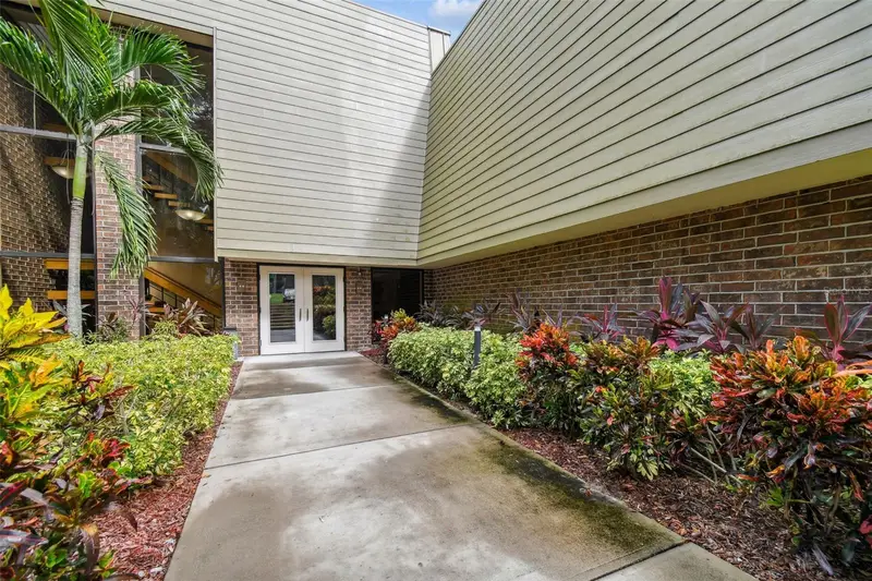 36750 Us Highway 19 N #24211, FL