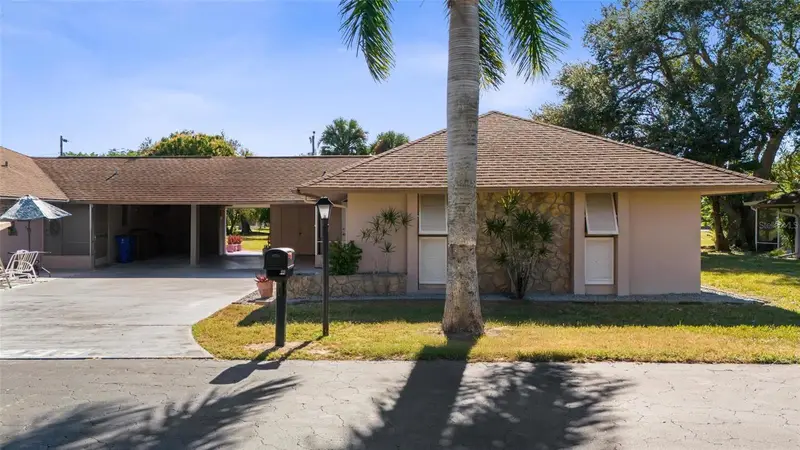 235 Thistle Ct, FL