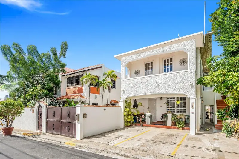 18 & 20 Calle Yardley Place, PR