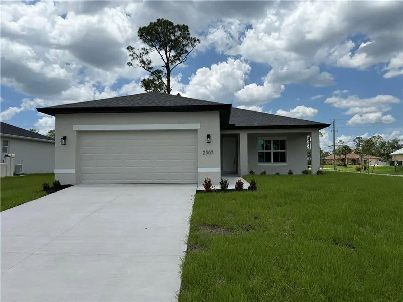 2307 Zuyder Ter, FL