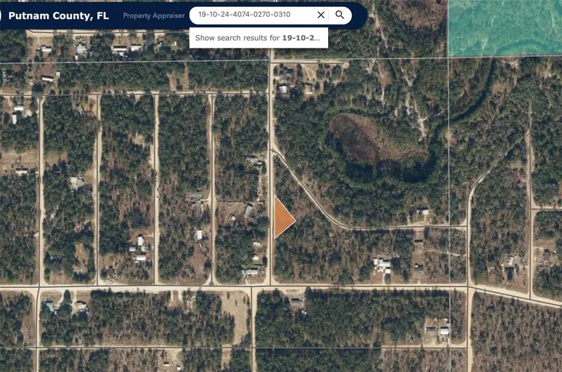 110 Lakeview Way, FL