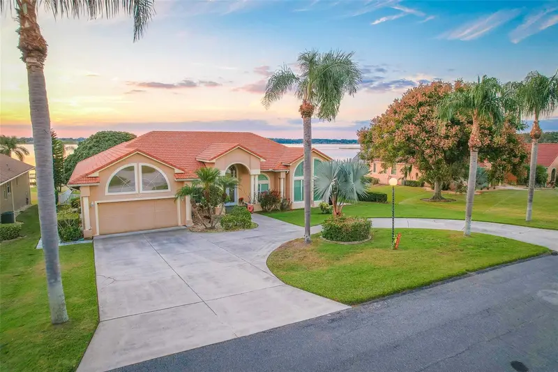 116 Raintree Ct, FL