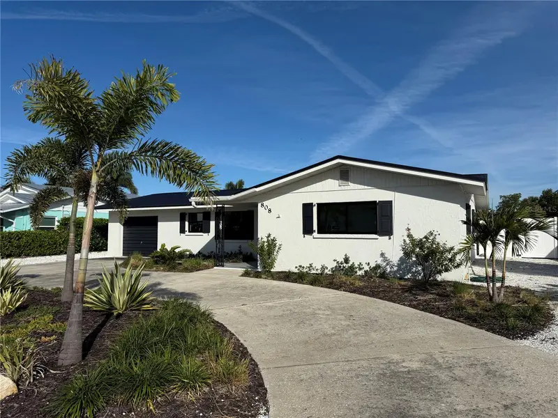 808 25th Ave W, FL