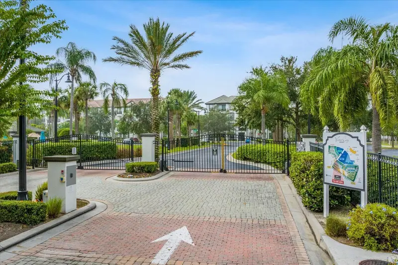 4114 Breakview Dr #20802, FL