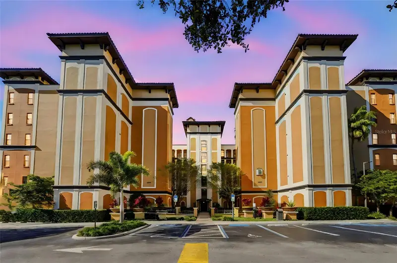 12544 Floridays Resort Dr #312b, FL