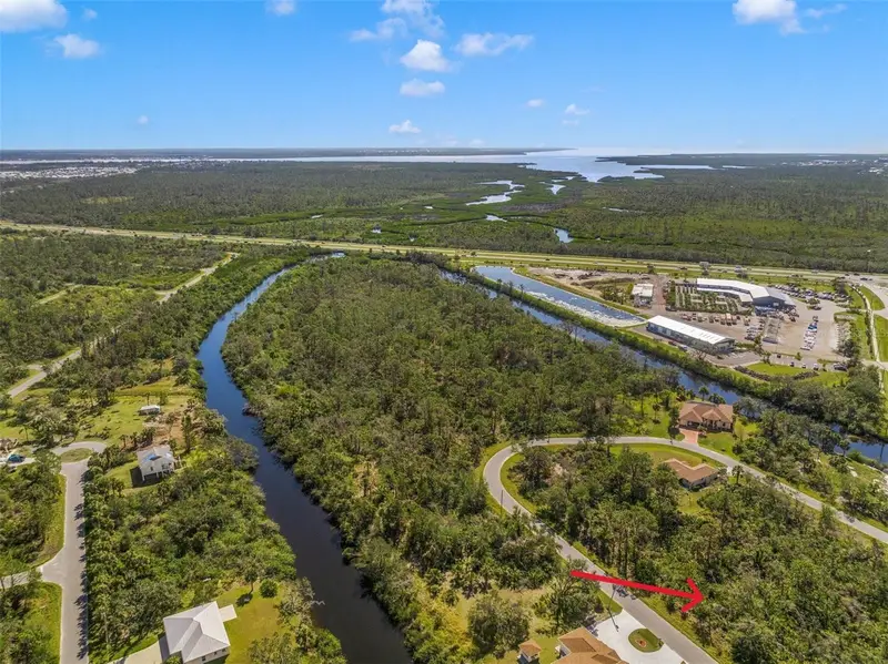 2216 Private Cir, FL