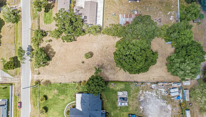 8027 Gardner Rd, FL