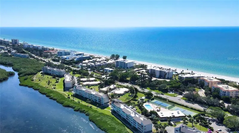 4860 Gulf Of Mexico Dr #Villa 13, FL